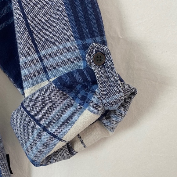 WindRiver Flannel Shirt Plaid with Roll Tab Sleeves - Picture 4 of 8